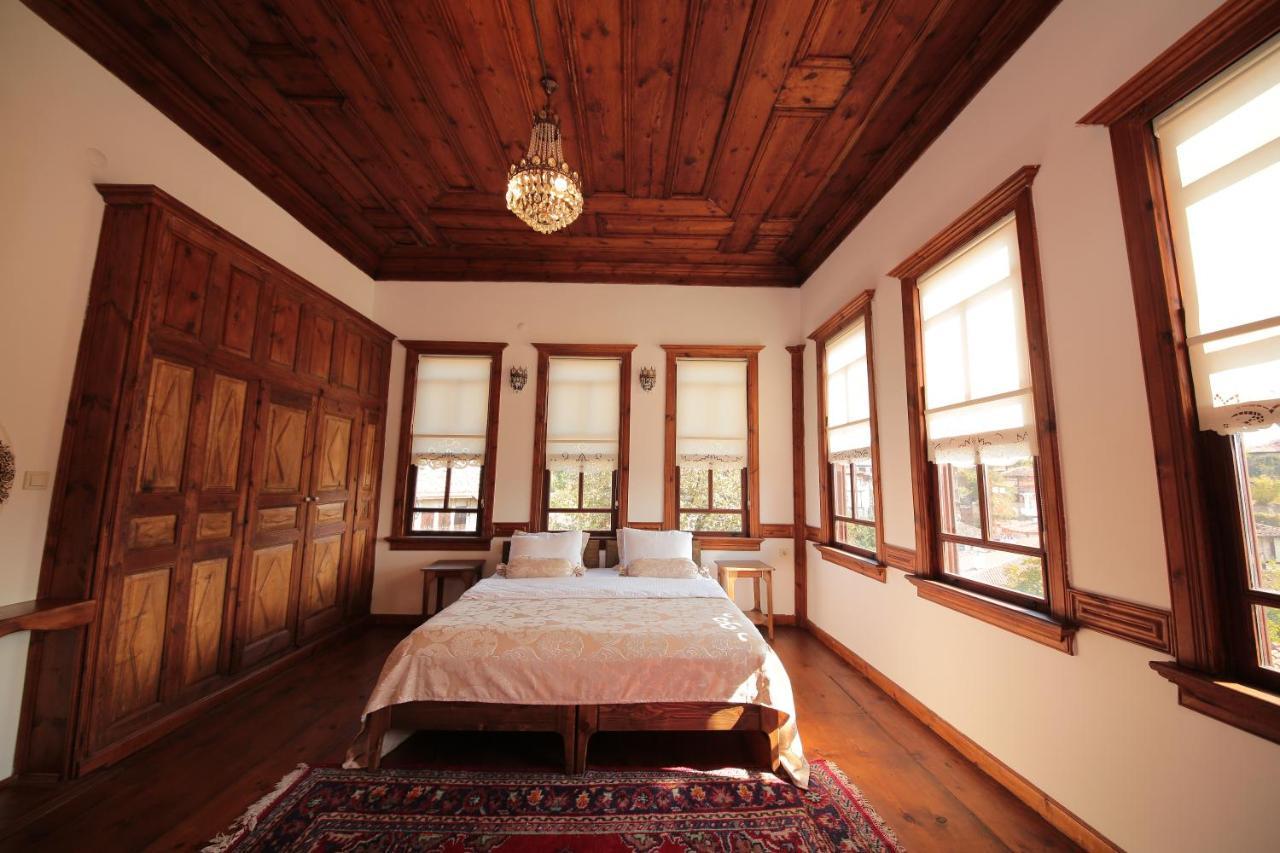Karauezuemler Konagi Saframbolu Exterior foto